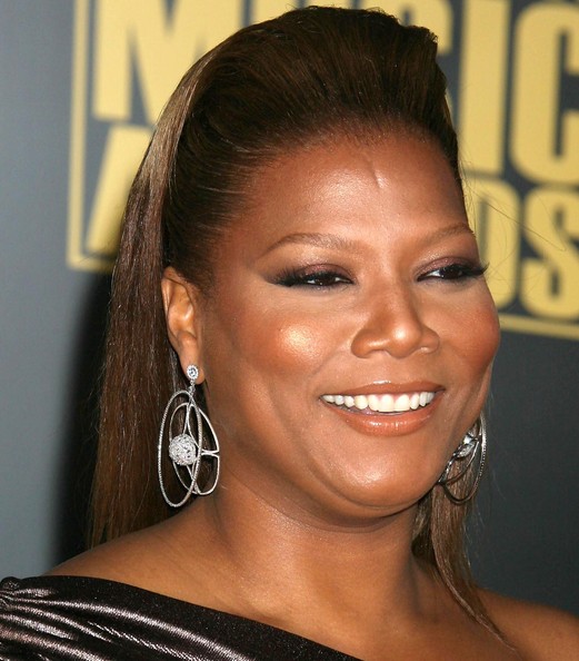 Queen+Latifah+Retro+Hairstyle+B-6pTN3SCJPl - thirstyroots.com: Black ...