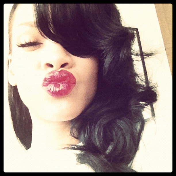 rihanna-black-hairstyle