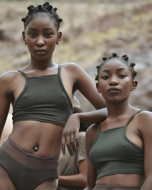 bantu knot styles