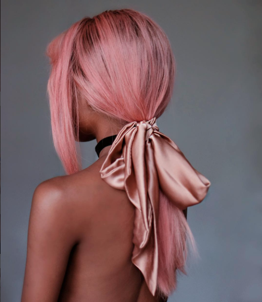 pastel-pink-hair-ponytail-hairstyle-with-silk-scarf